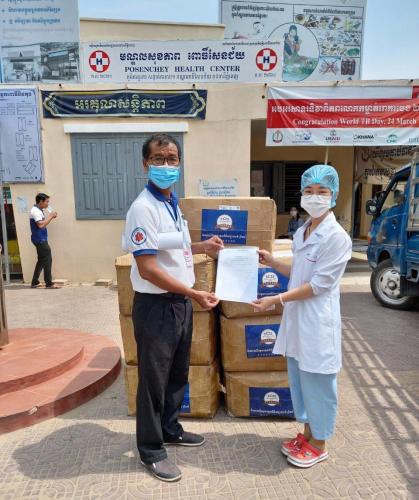 Donation of Protective Gowns to Kandal Stueng Referral Hospital in Kandal Province, and Porsenchey Referral Hospital in Phnom Penh